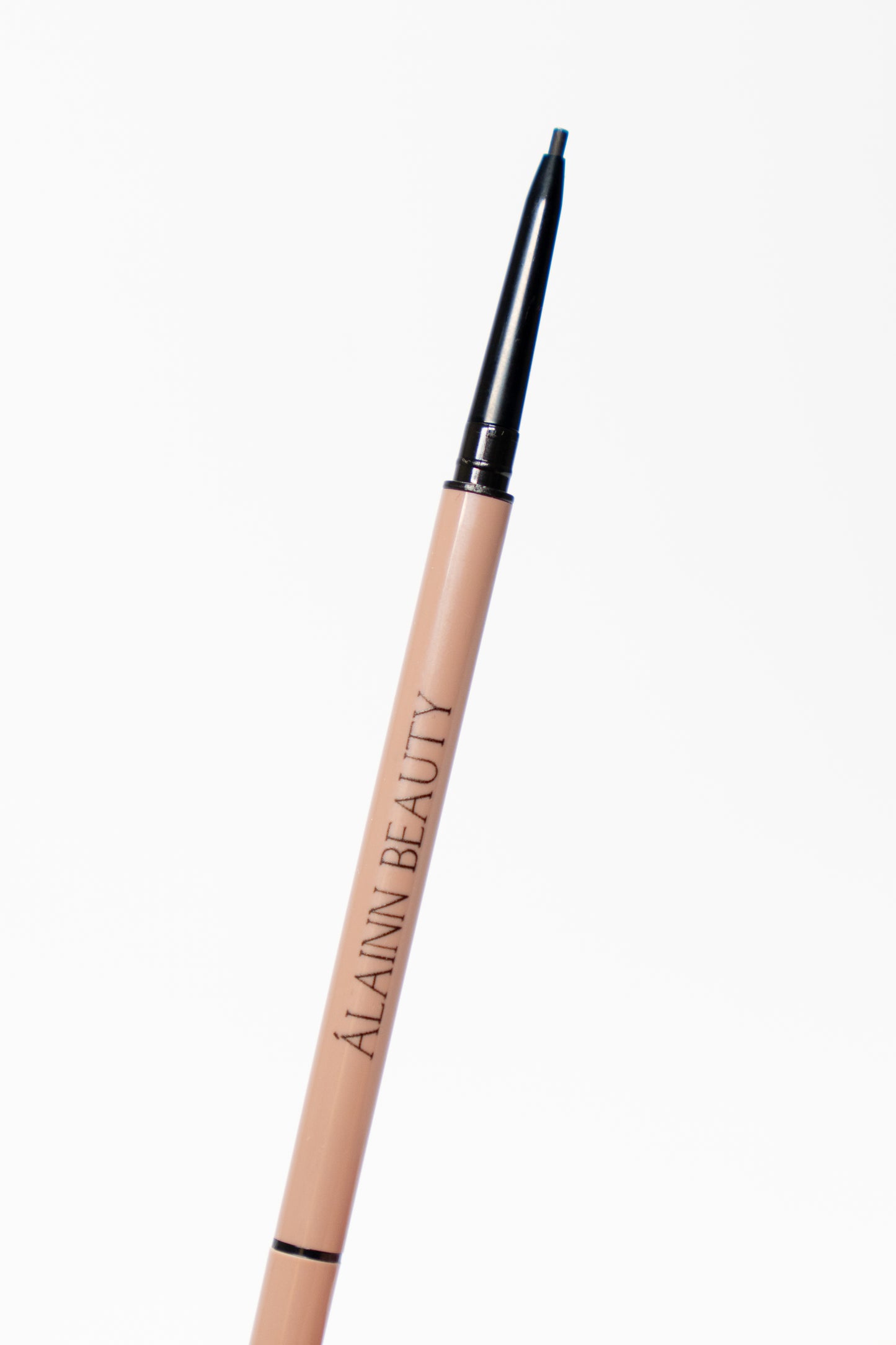 Defining brow pencil